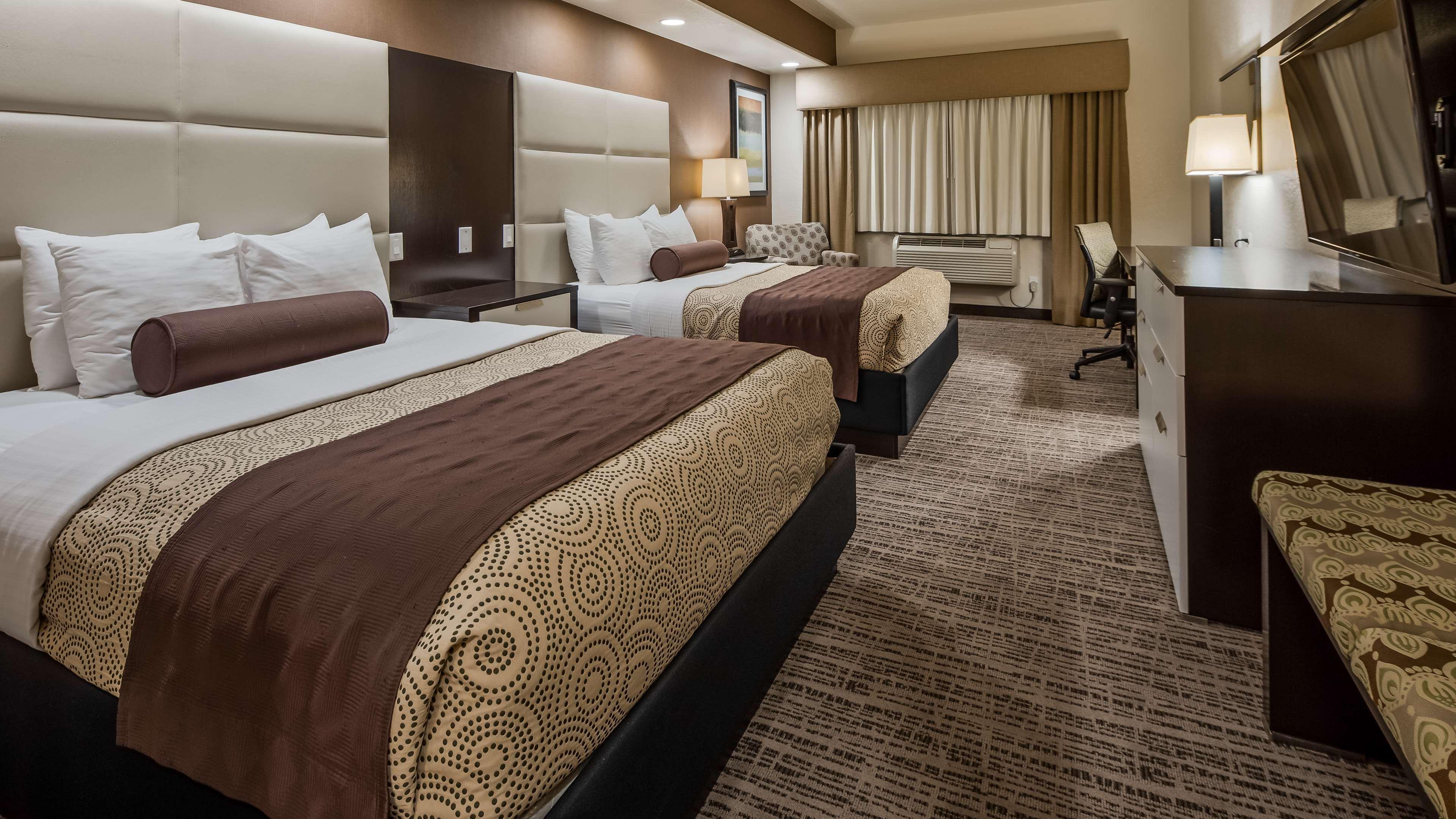 Best Western Plus Lackland Hotel And Suites. San Antonio Exterior photo