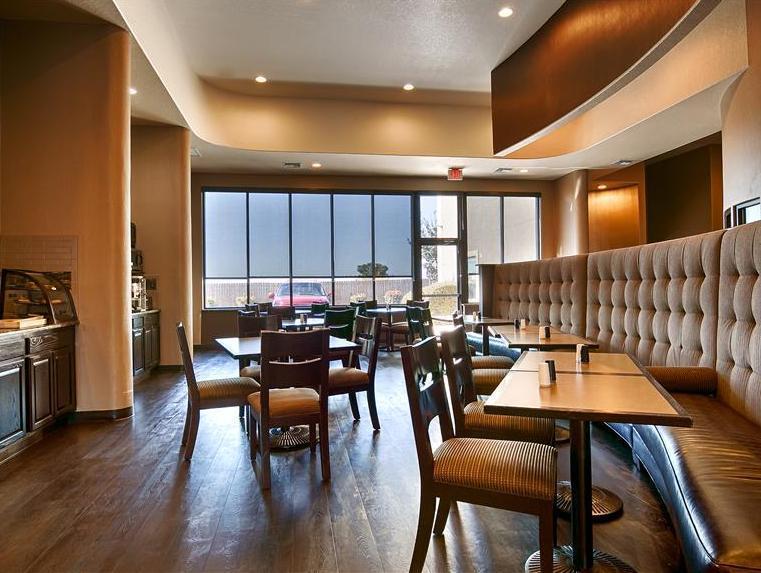 Best Western Plus Lackland Hotel And Suites. San Antonio Exterior photo